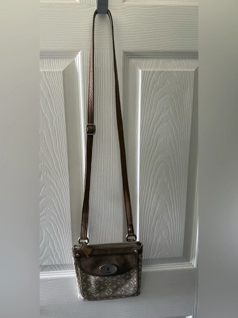 Fossil Key-Per Crossbody Purse Handbag Canvas Leather Bag Neutral Colors
